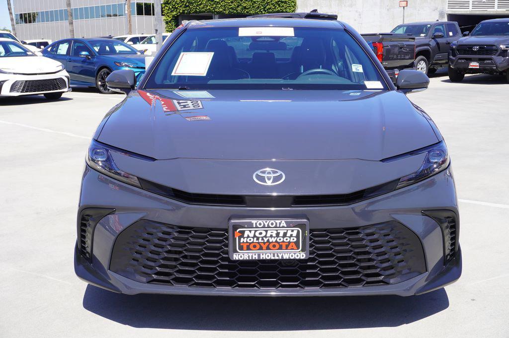 TOYOTA CAMRY - 3