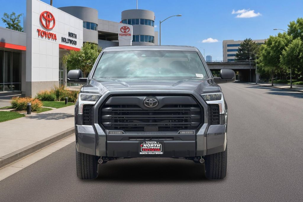 2026 Toyota TUNDRA SR5 — фото 10