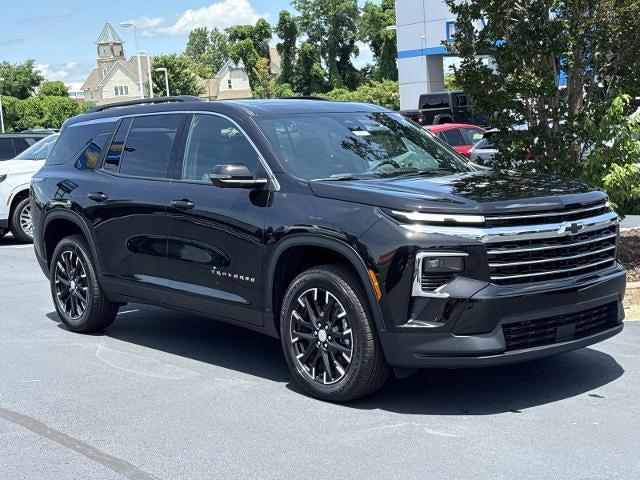 New 2026 Chevrolet Traverse LT