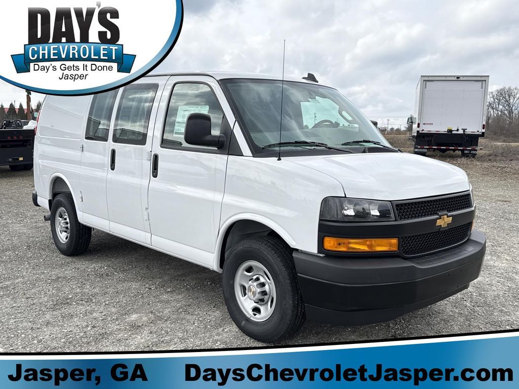 New 2025 Chevrolet Express 2500 LT