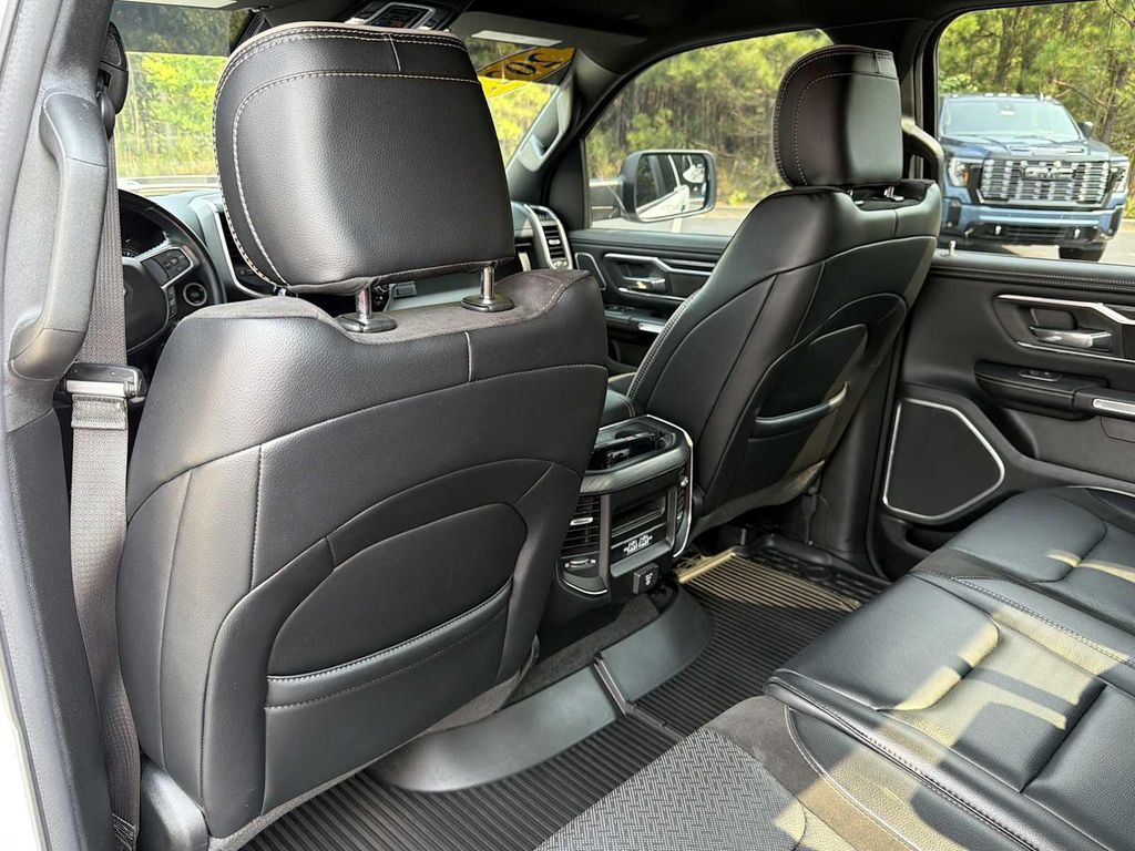 صورة مصغرة 19 لـ 2023 RAM 1500 LARAMIE