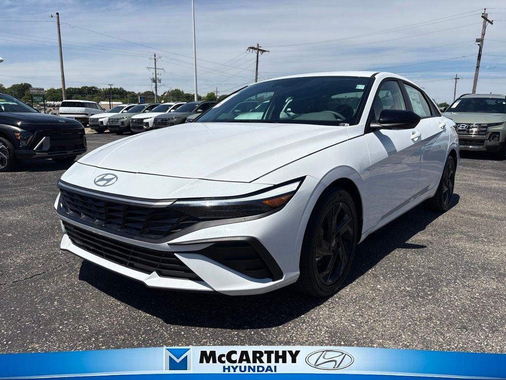 New 2026 Hyundai ELANTRA HEV SEL Sport