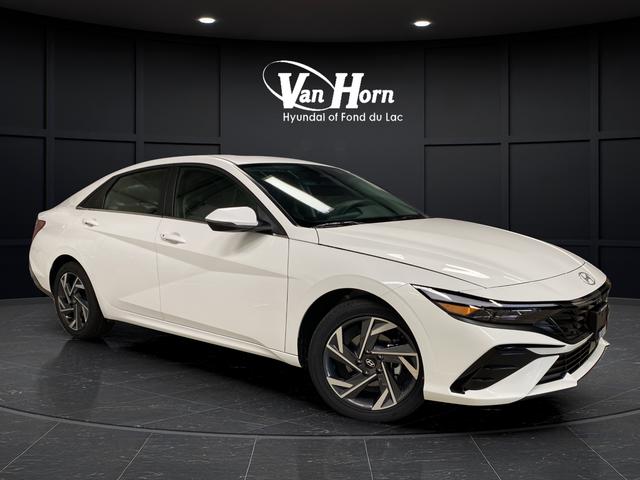 New 2026 Hyundai ELANTRA Limited