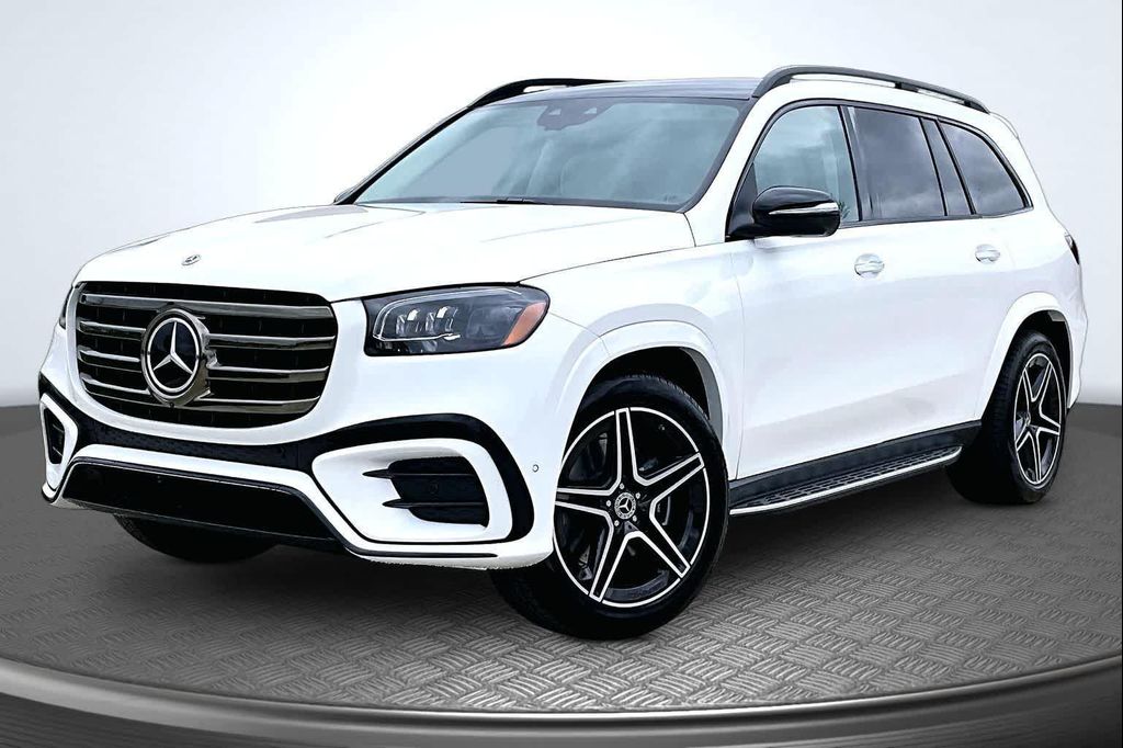 MERCEDES-BENZ GLS - 1