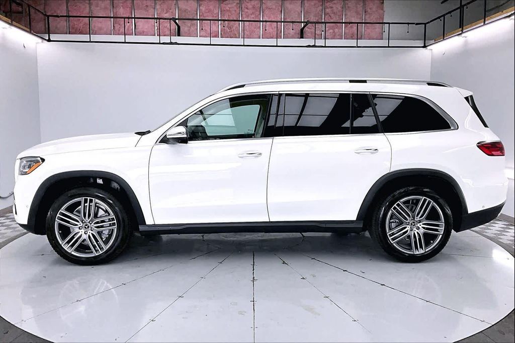 MERCEDES-BENZ GLS - 3