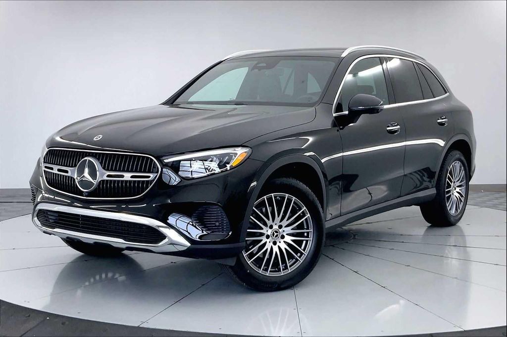 New 2026 Mercedes-Benz GLC 300 4MATIC
