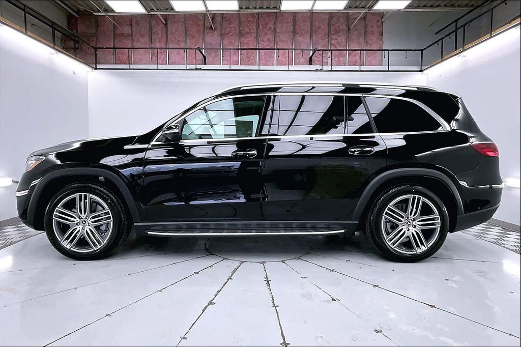 MERCEDES-BENZ GLS-CLASS - 3