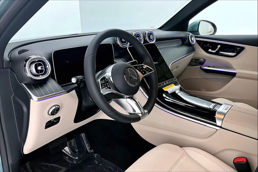 2026 Mercedes-BENZ GLC 照片 2