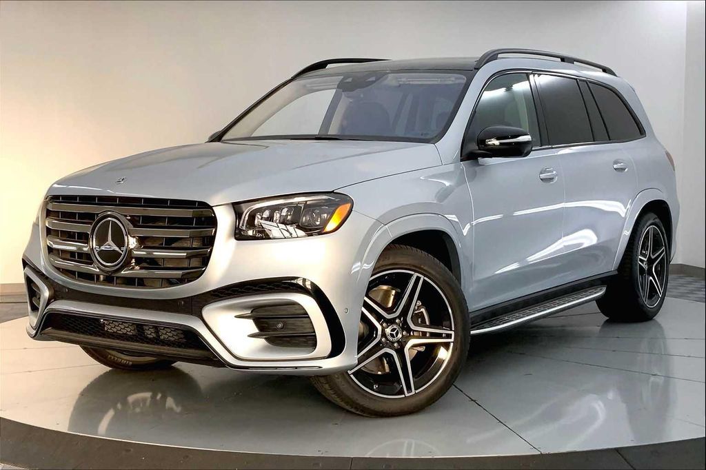 New 2026 Mercedes-Benz GLS 450 4MATIC