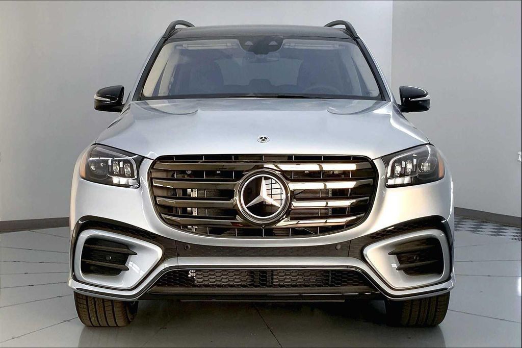 صورة 6 لـ 2026 Mercedes-BENZ GLS