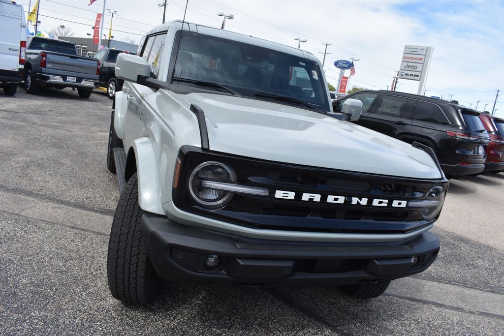 FORD BRONCO OUTER BANKS - 10