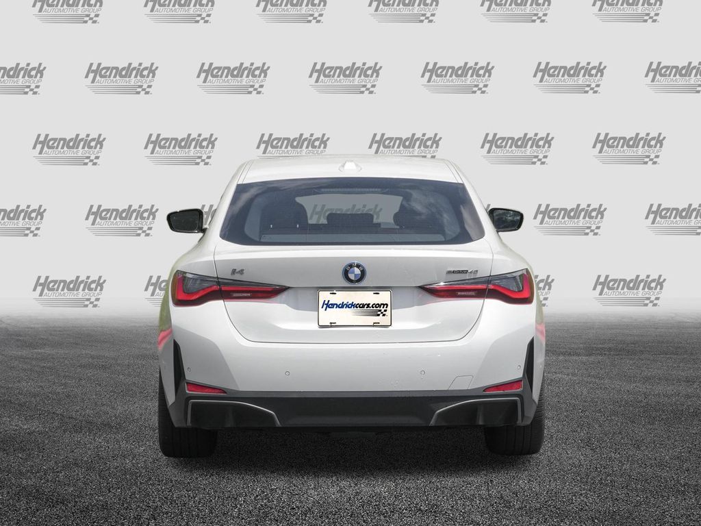 صورة 7 لـ 2023 BMW I4 GRAN COUPE EDRIVE40
