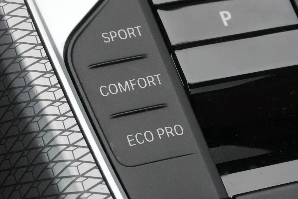 صورة مصغرة 23 لـ 2026 BMW M340 NA