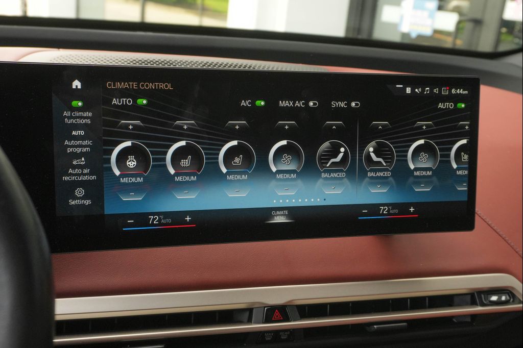 صورة مصغرة 22 لـ 2023 BMW IX M60