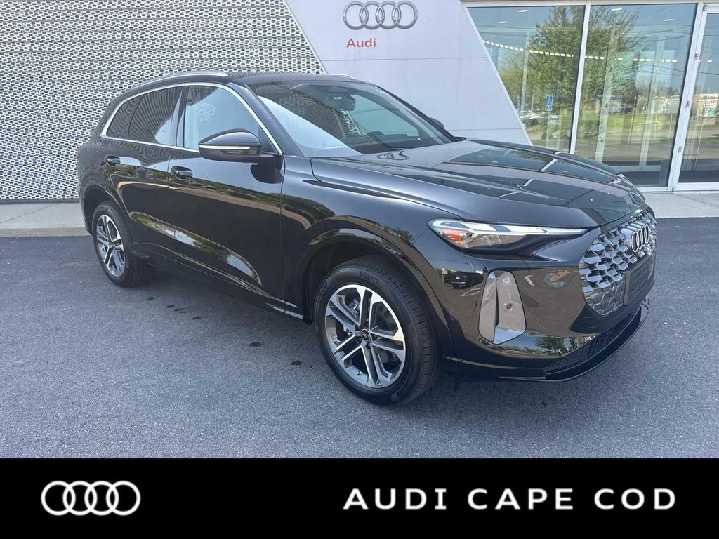 New 2026 Audi Q5 Premium TFSI quattro S tronic