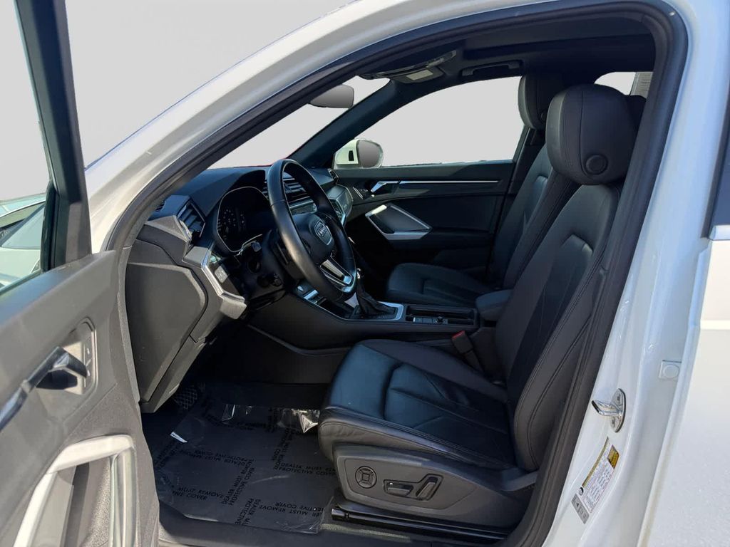 2024 AUDI Q3 PREMIUM 45 TFSI S LINE QUATTRO TIPTRONIC 缩略图 10