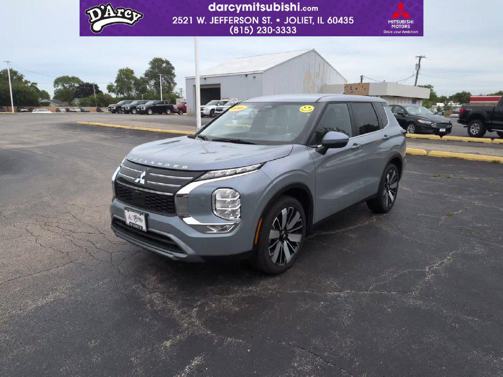 New 2026 Mitsubishi Outlander SE S-AWC