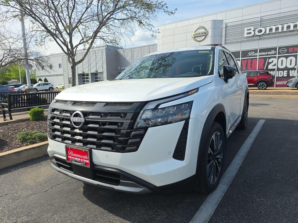 New 2026 Nissan Pathfinder Platinum