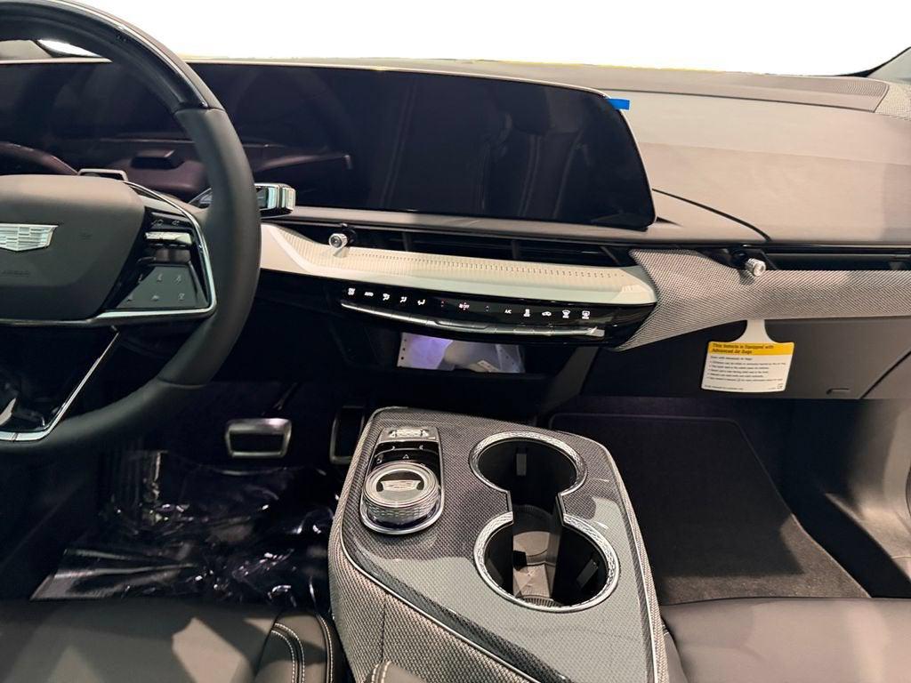 2027 Cadillac OPTIQ SPORT 缩略图 11