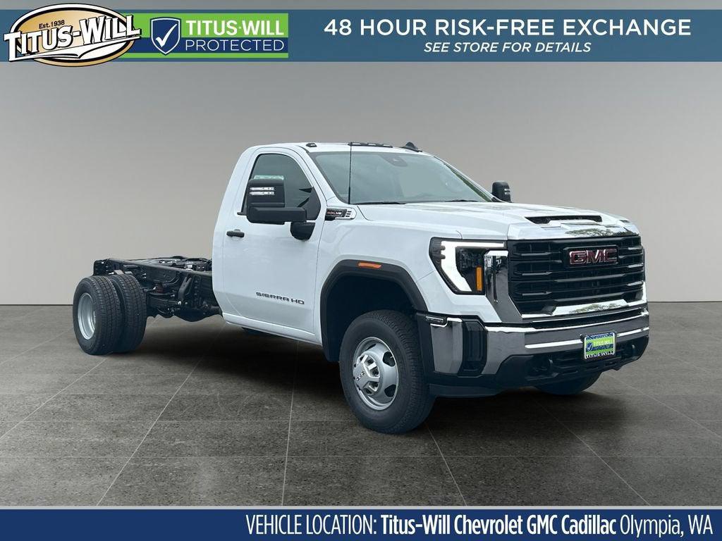 New 2026 GMC Sierra 3500 Base