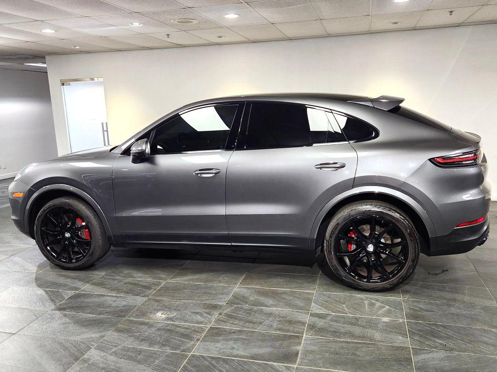 PORSCHE CAYENNE - 4