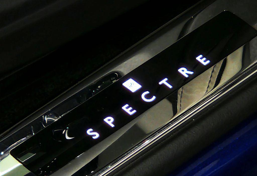 2024 ROLLS-ROYCE SPECTRE COUPE 2D — миниатюра 42