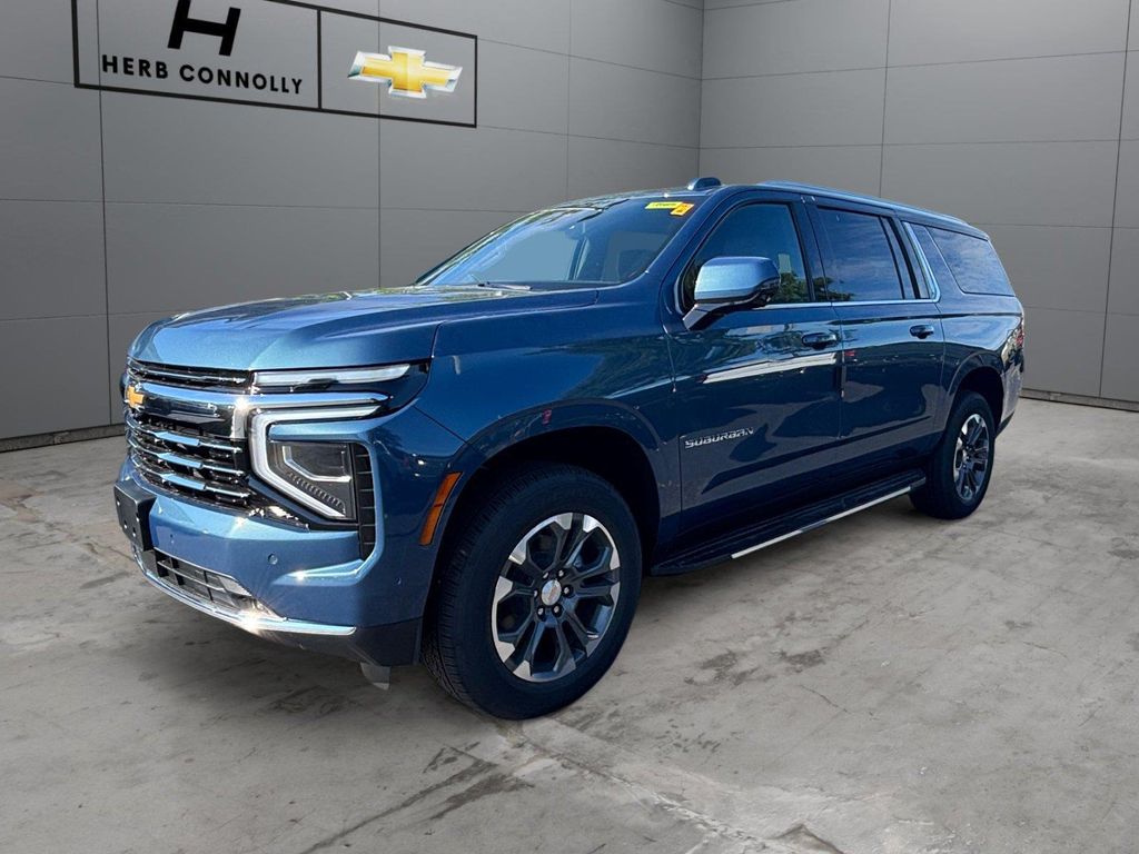 New 2026 Chevrolet Suburban LT