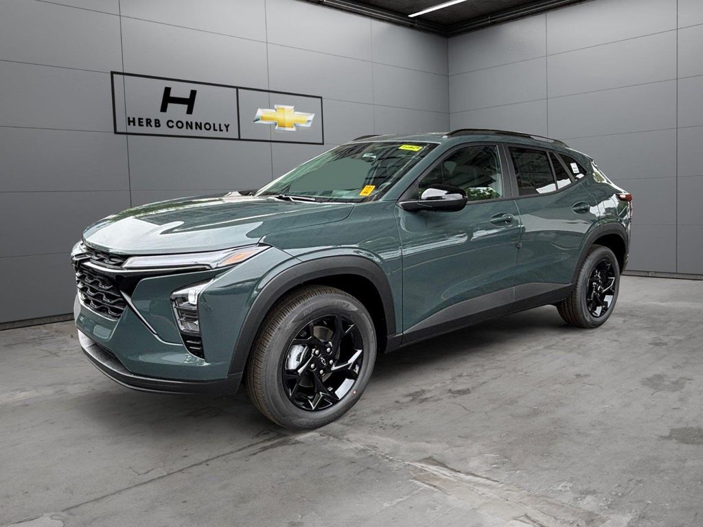 New 2026 Chevrolet Trax LT
