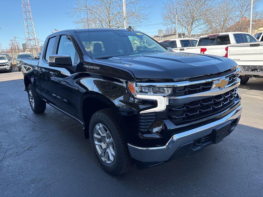 New 2026 Chevrolet Silverado 1500 LT