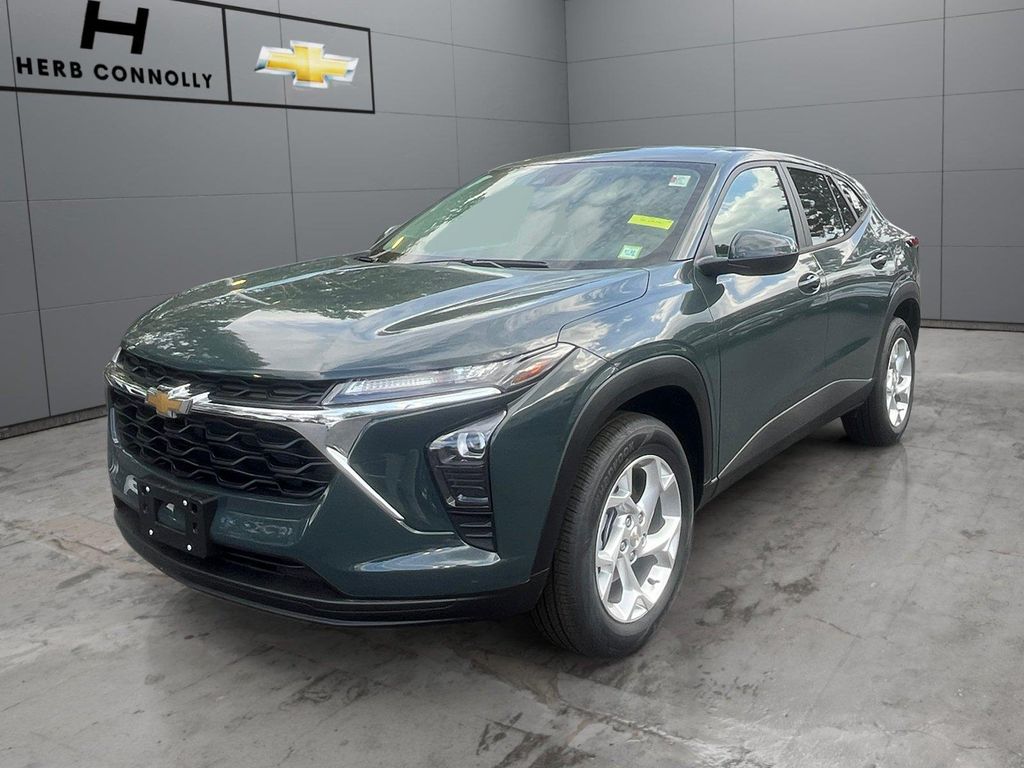 New 2026 Chevrolet Trax LS