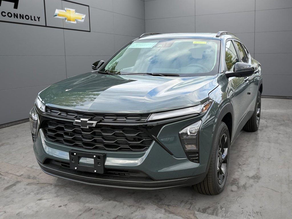 New 2026 Chevrolet Trax LT