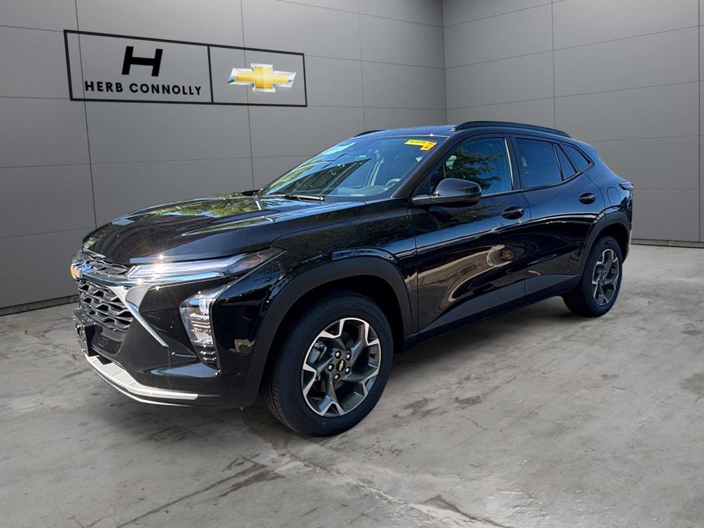 New 2026 Chevrolet Trax LT