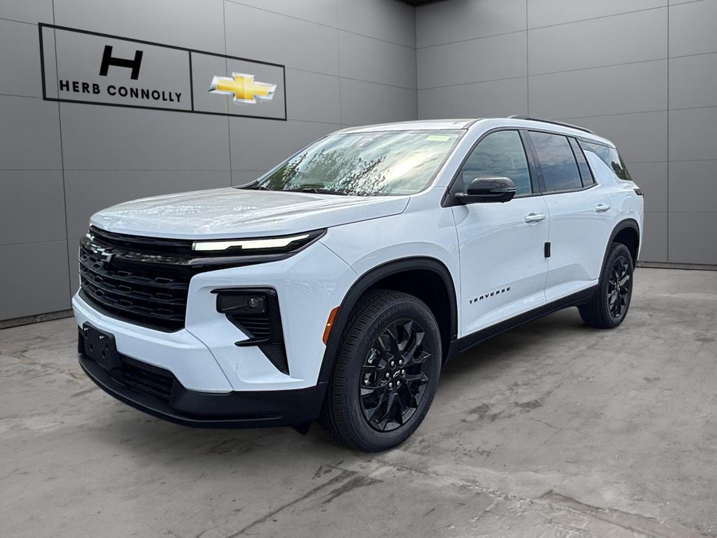 New 2026 Chevrolet Traverse LT