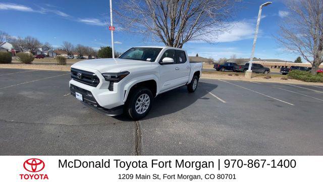 2026 Toyota TACOMA SR5 照片 3