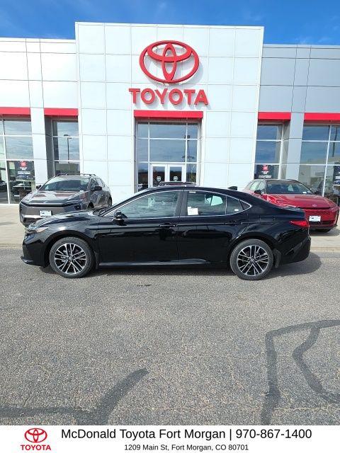 TOYOTA CAMRY - 2
