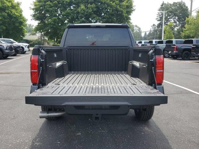 صورة 8 لـ 2026 Toyota TACOMA SR5