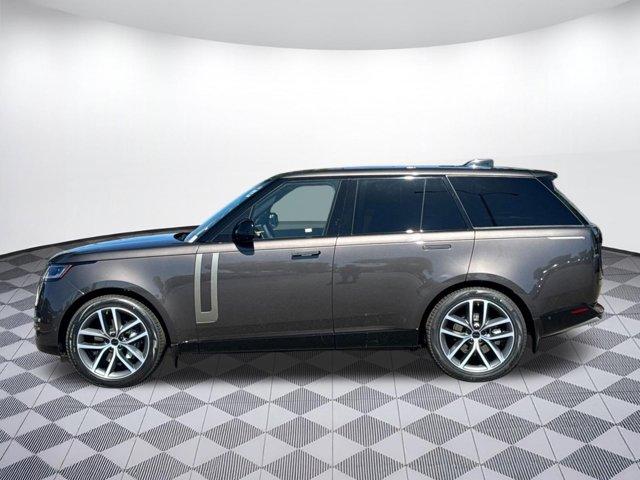 New 2026 Land Rover Range Rover P400 SE