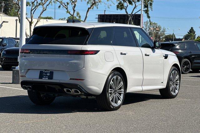 صورة 8 لـ 2026 LAND Rover RANGE ROVER SPORT P530 DYNAMIC SE