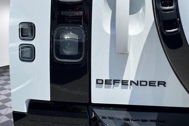 2026 LAND Rover DEFENDER P400 X-DYNAMIC SE — миниатюра 29