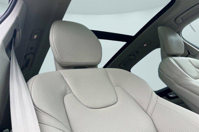 2025 Volvo XC60 B5 ULTRA 缩略图 19