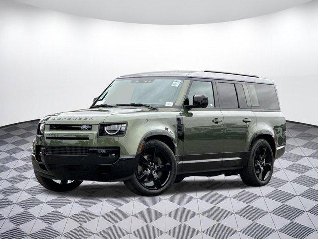 New 2026 Land Rover Defender P400 X-Dynamic SE