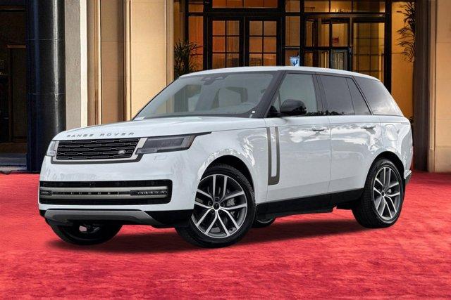 New 2026 Land Rover Range Rover P550e SE