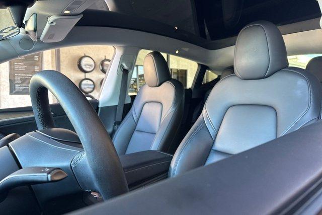 2023 Tesla MODEL Y LONG RANGE 缩略图 30
