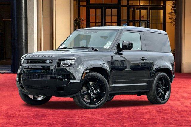 New 2026 Land Rover Defender P525 V8