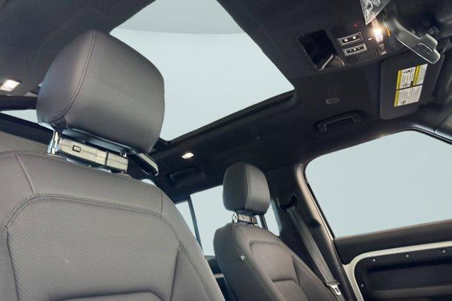 صورة مصغرة 20 لـ 2026 LAND Rover DEFENDER P400 X-DYNAMIC SE