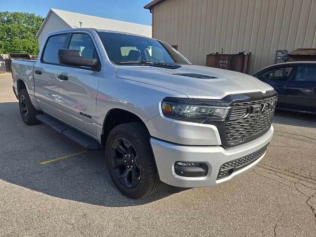 صورة 2 لـ 2026 RAM 1500 EXPRESS