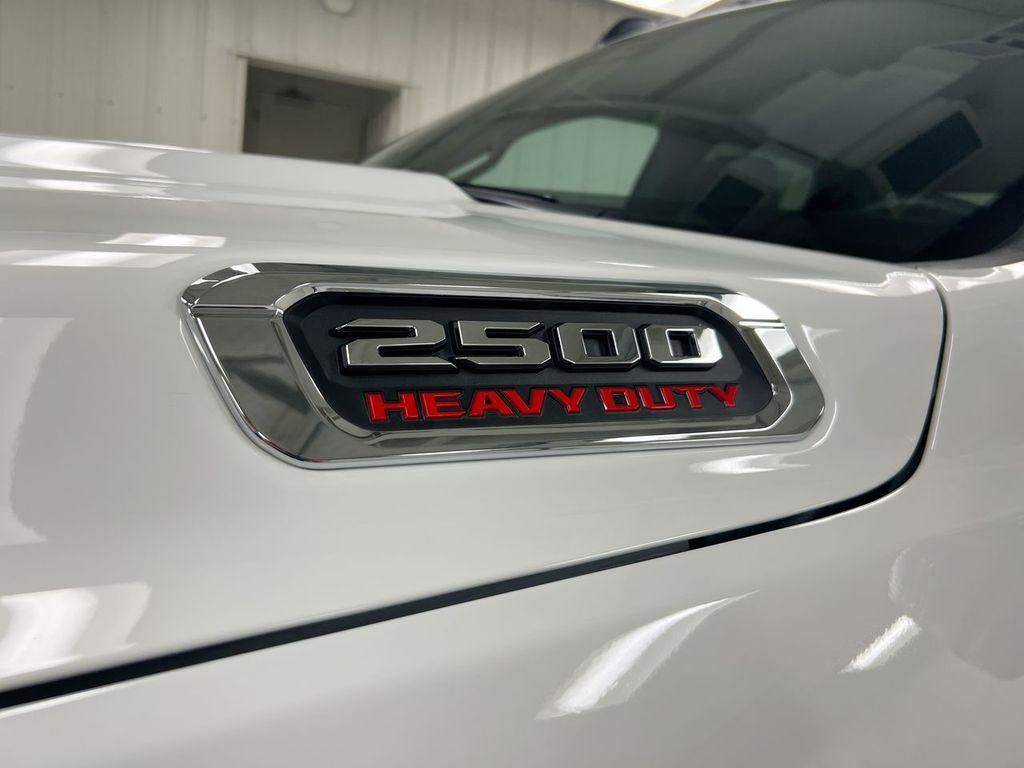 2026 RAM 2500 TRADESMAN — миниатюра 26