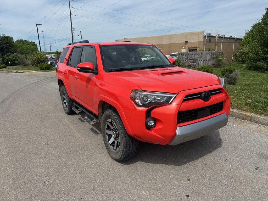 TOYOTA 4RUNNER - 2