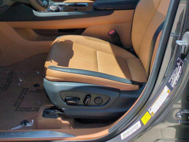 صورة مصغرة 17 لـ 2023 Lexus RZ 450E PREMIUM
