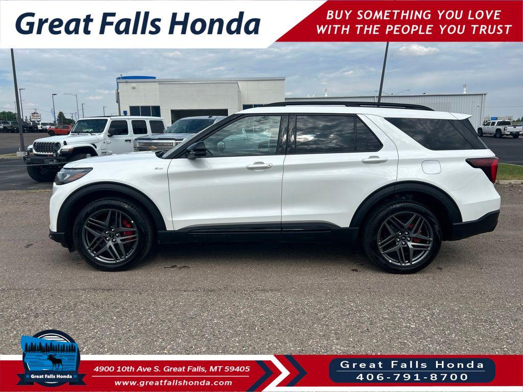 2025 FORD EXPLORER ST-LINE photo 4